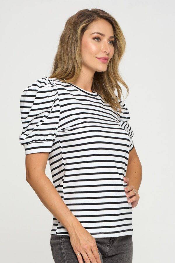 TOP A RAYAS BLANCO CON NEGRO